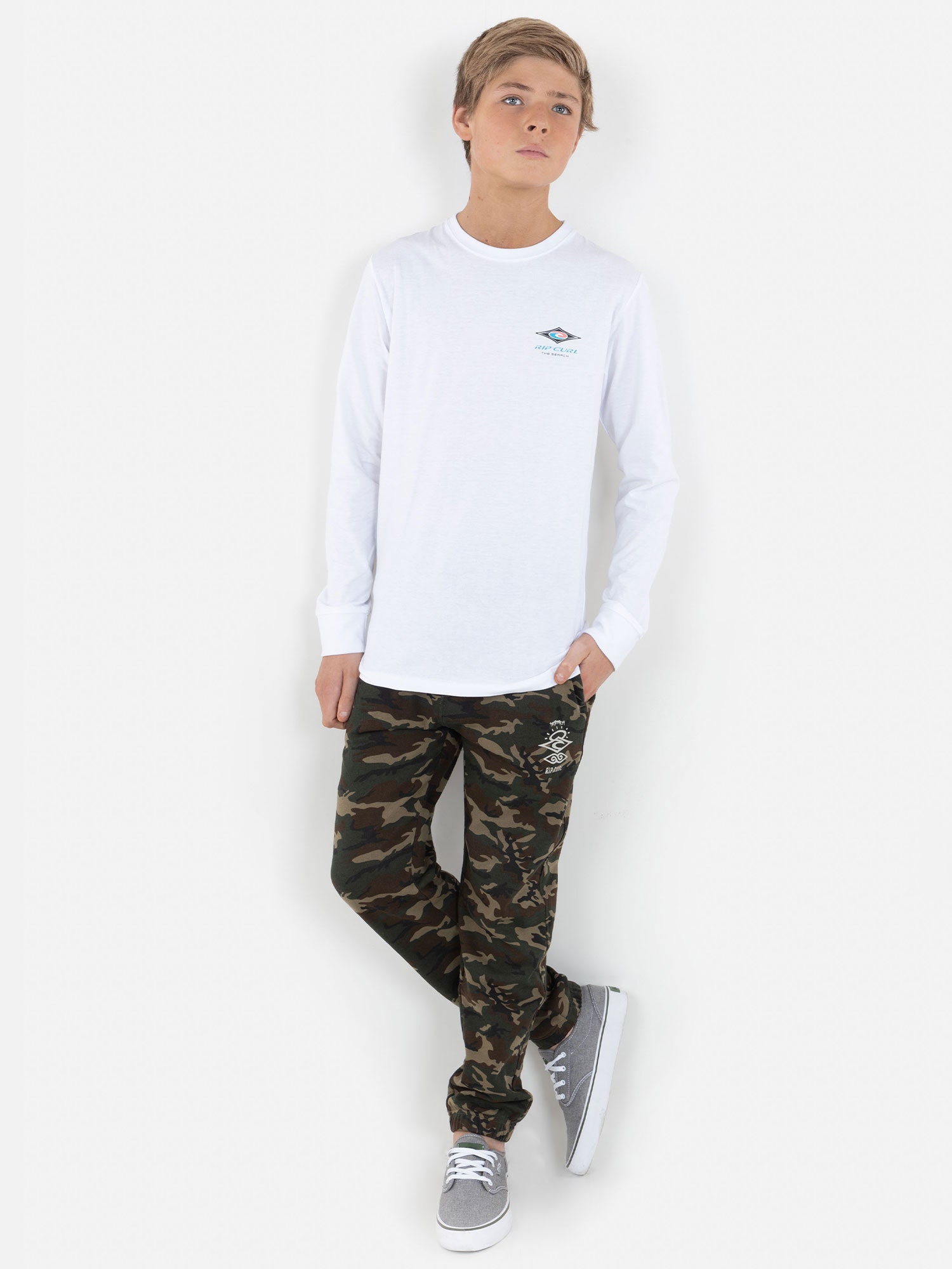 Track pants camo hot sale